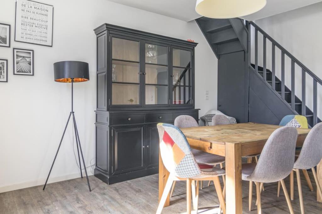 Maison Familiale En Pierre A 10 Min De BordeauxBassens  エクステリア 写真